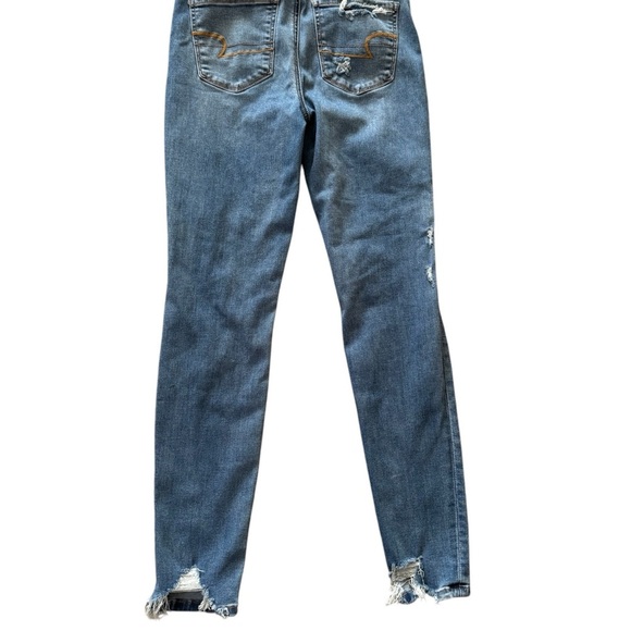 American Eagle Super Hi Rise Jegging Size 4 Next Level Stretch Denim Distressed - Picture 3 of 5